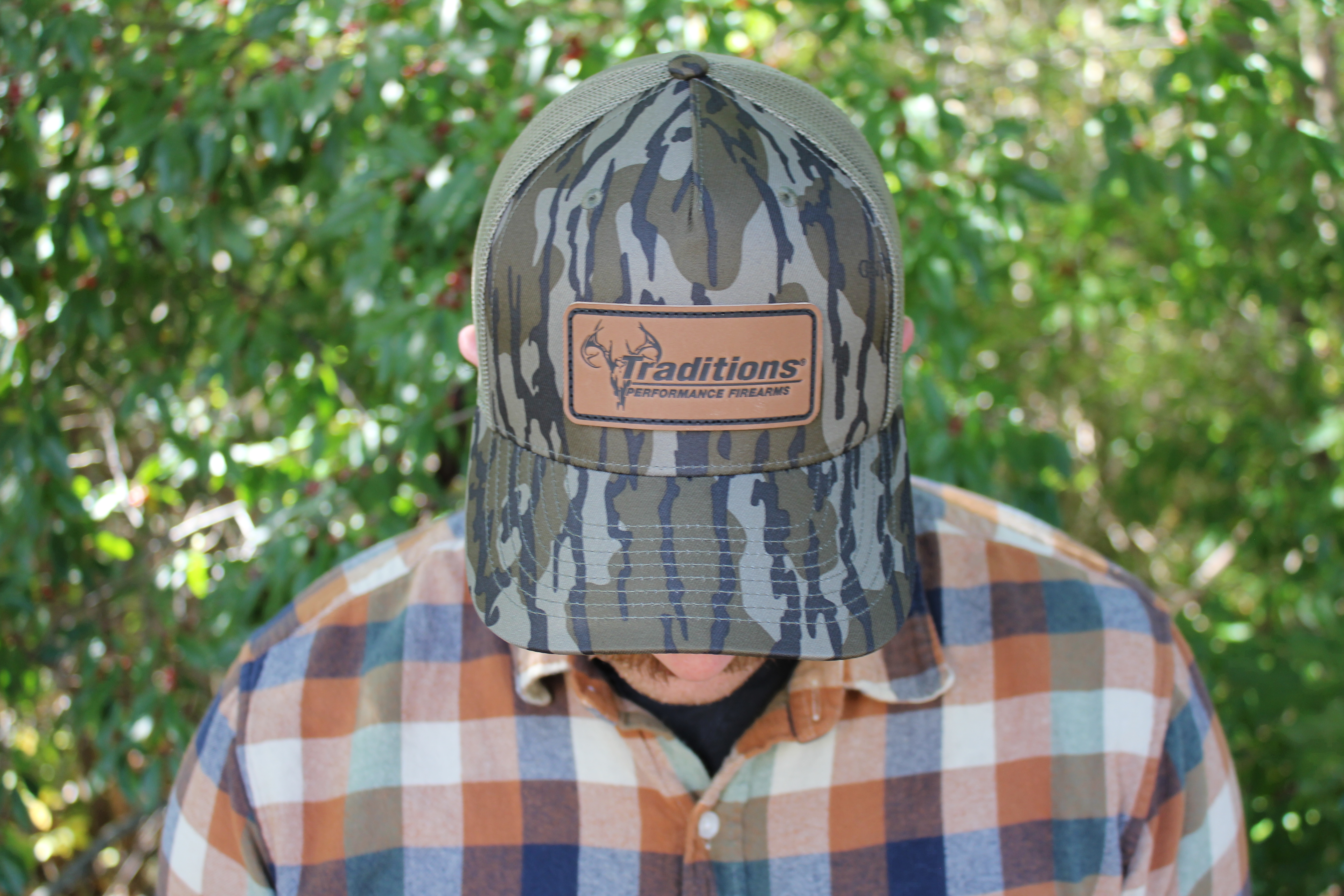 Traditions Mesh Back Hat Mossy Oak Break Up Country with Leather Patch